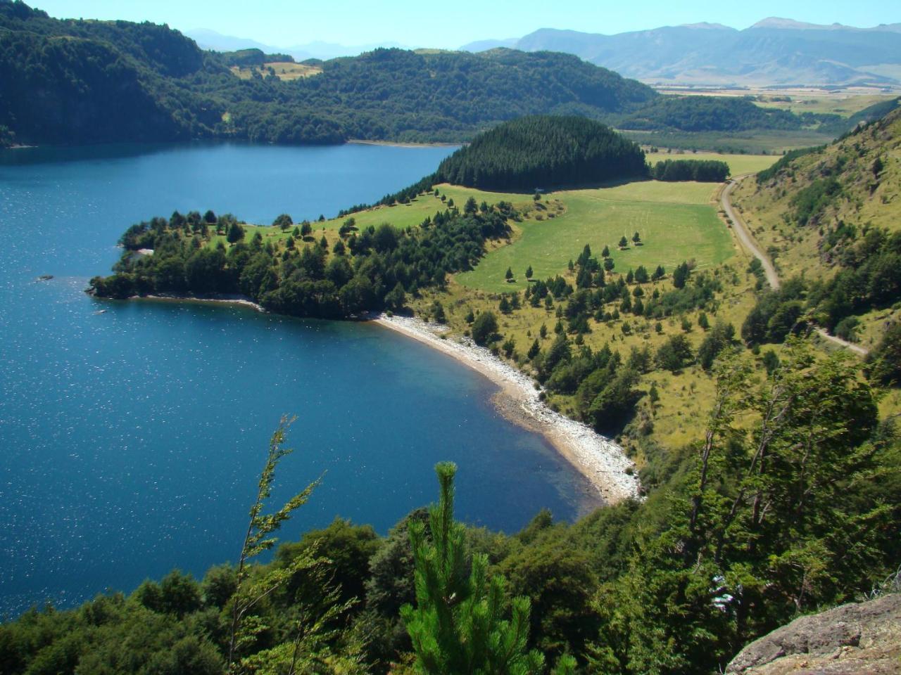 Cabanas Lago Elizalde Coyhaique Exterior foto